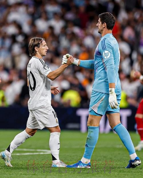 马卡:卢宁仍未与皇马续约 不排除球员离队的可能